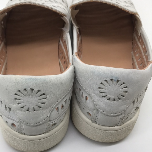 UGG Islet Laser Cut Women’s White Leather Slip-On Flat Spring/Summer Loafers - Picture 9 of 9